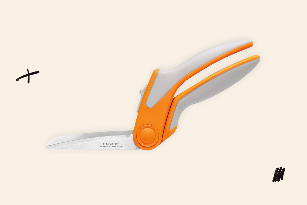 An image of Fiskars Razor Edge Easy Action Fabric Shears