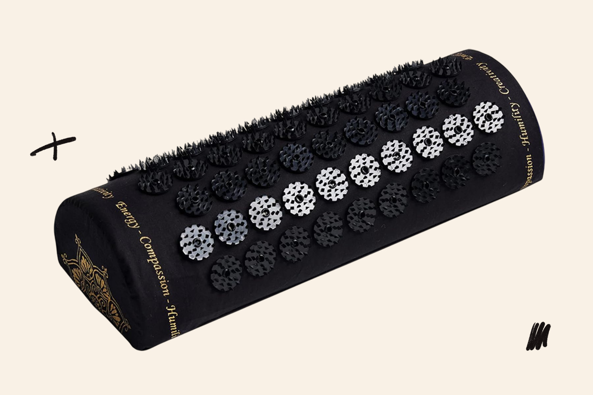 An image of the Shakti Mat acupressure pillow