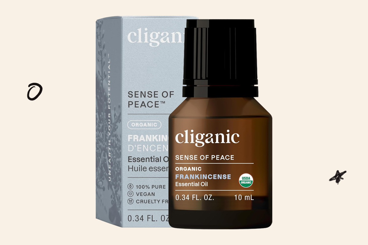 Image of the Cliganic Organic Frankincense Oil