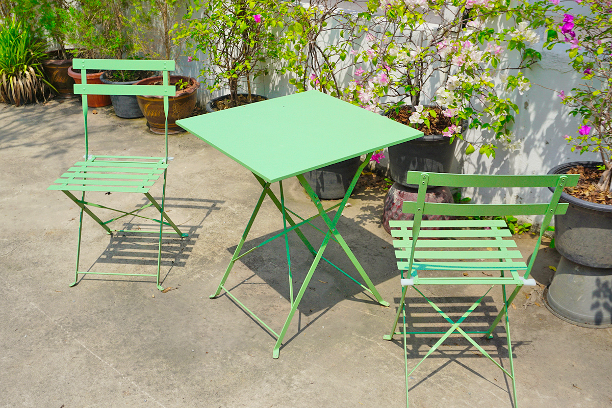 Metal outdoor furniture