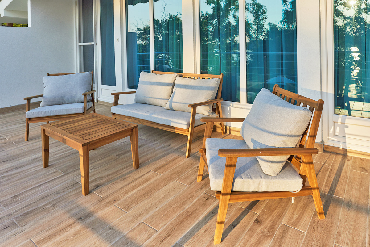 Wood outdoor furniture