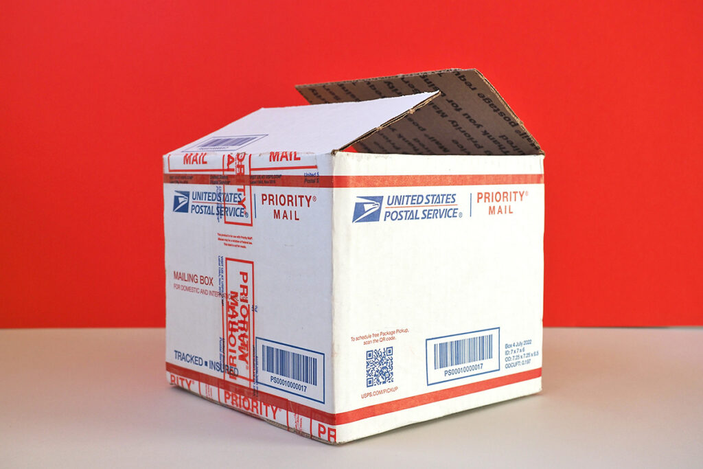 Priority mail box